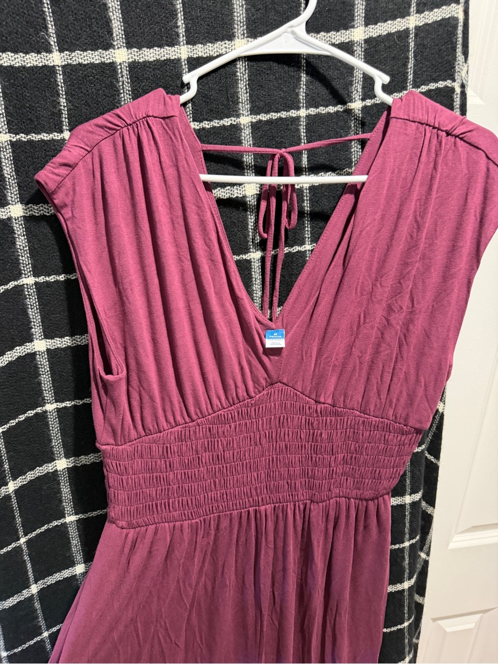 Women’s Petite Mauve Pink Tie-Back Romper Medium Old Navy